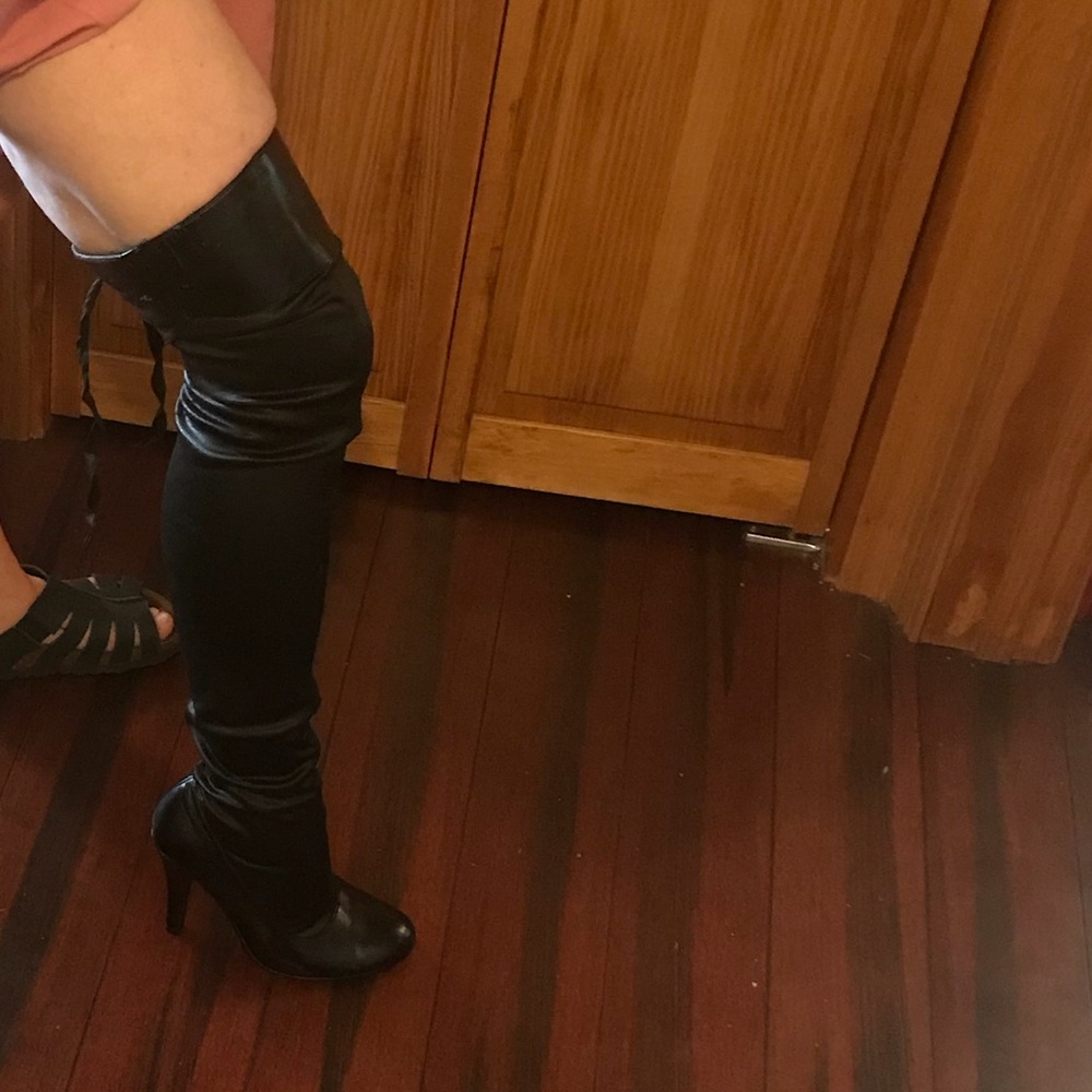 VICTORIAS SECRET COLIN STUART STRETCH BOOTS 7.5 B